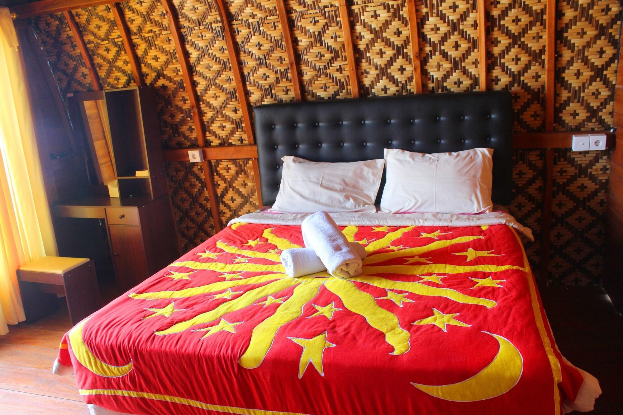 Road Beach Homestay Ped Екстер'єр фото
