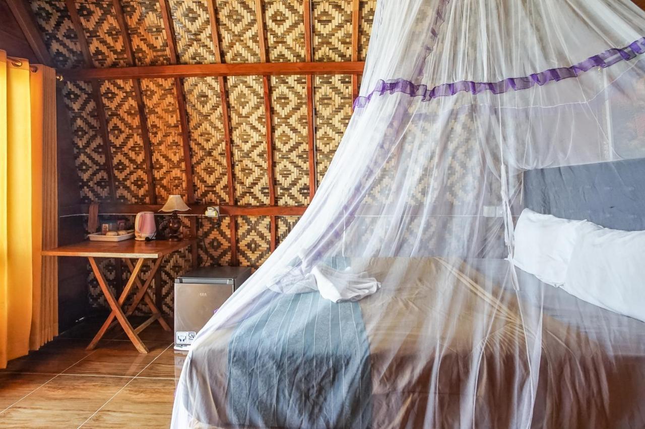 Road Beach Homestay Ped Екстер'єр фото